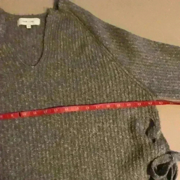 John+Jenn  Sweater - Picture 8 of 10